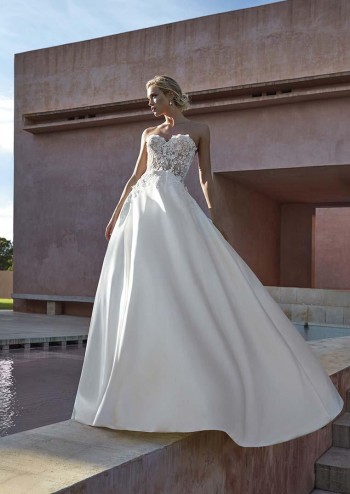 Pronovias 25 Floridia